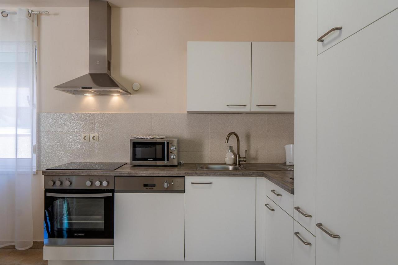 Apartments Sum Mora Vir Kültér fotó