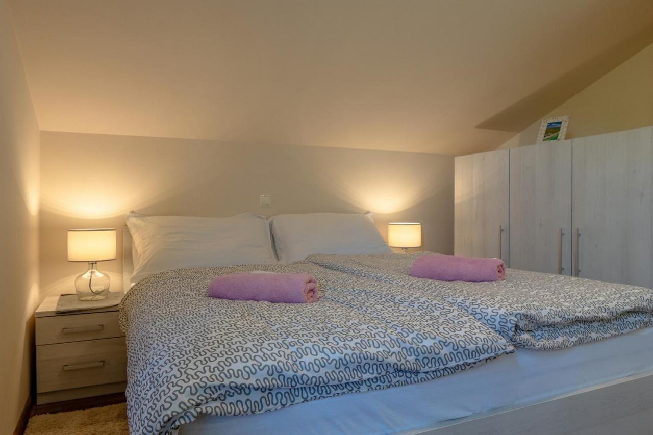 Apartments Sum Mora Vir Kültér fotó