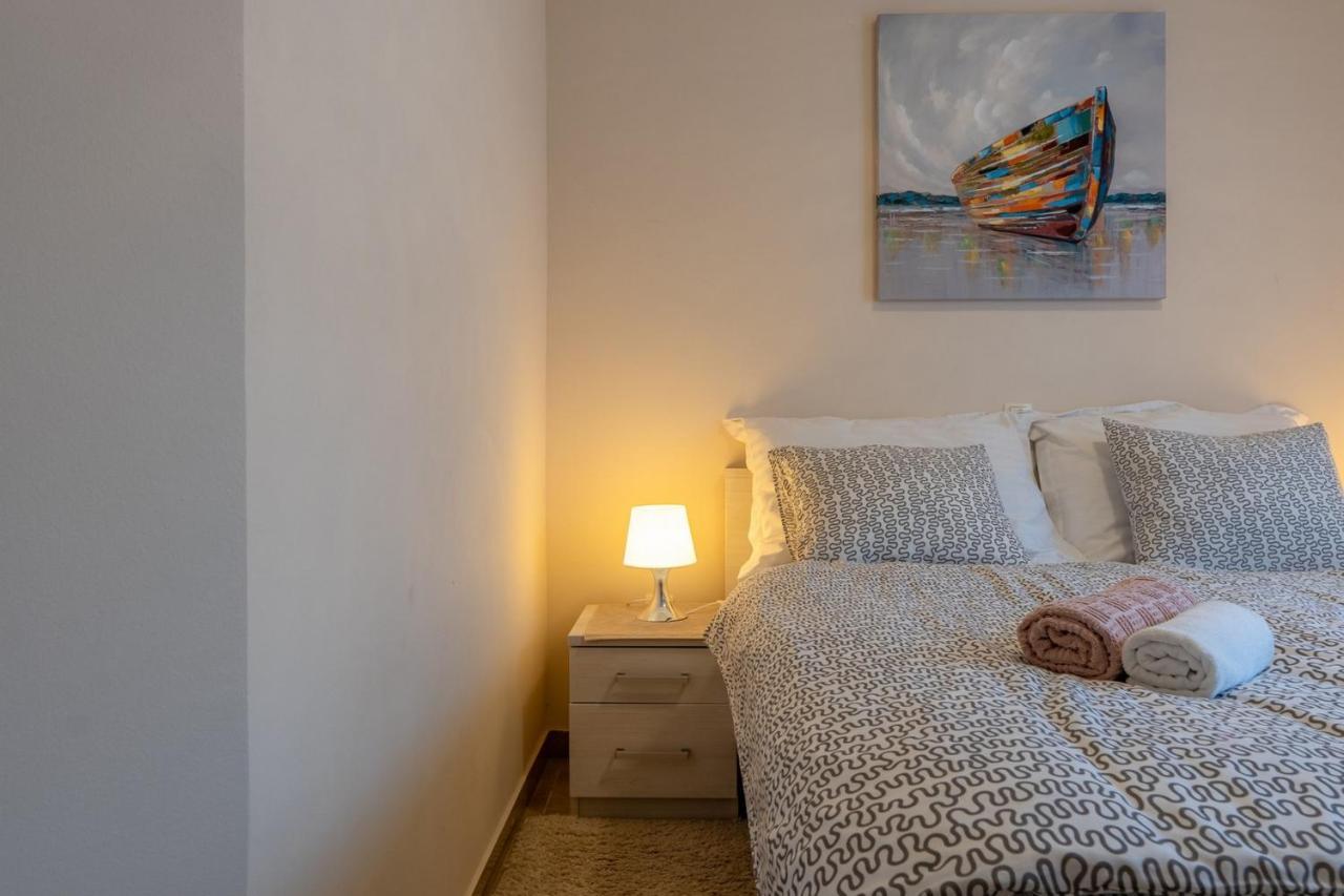 Apartments Sum Mora Vir Kültér fotó